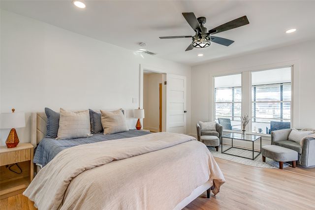 3532 W Biddison Street, Fort Worth, TX 76109