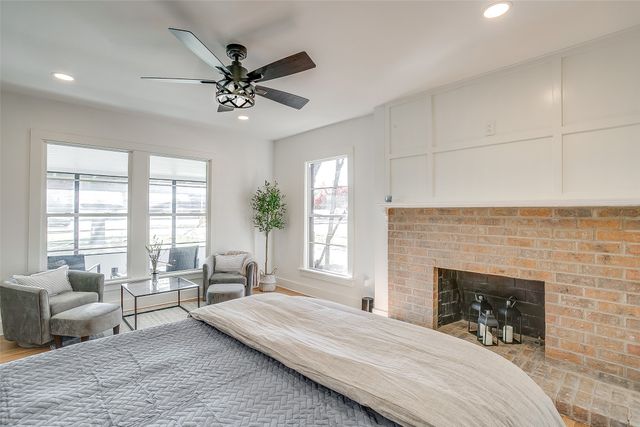 3532 W Biddison Street, Fort Worth, TX 76109