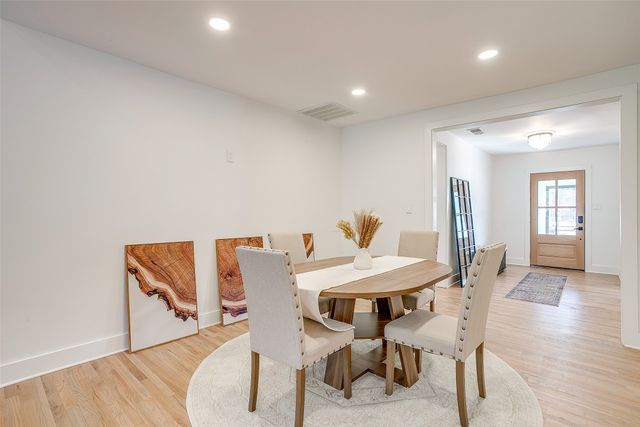 3532 W Biddison Street, Fort Worth, TX 76109