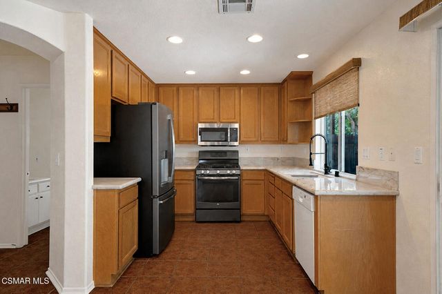 473 Arroyo Del Mar, Camarillo, CA 93010