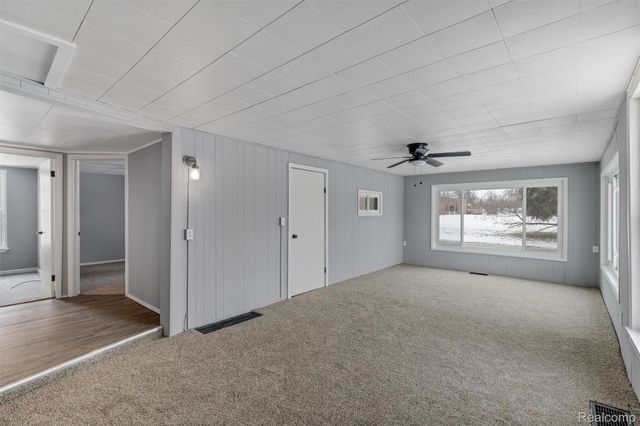 209 W Aldrich Street W, Capac Village, MI 48014