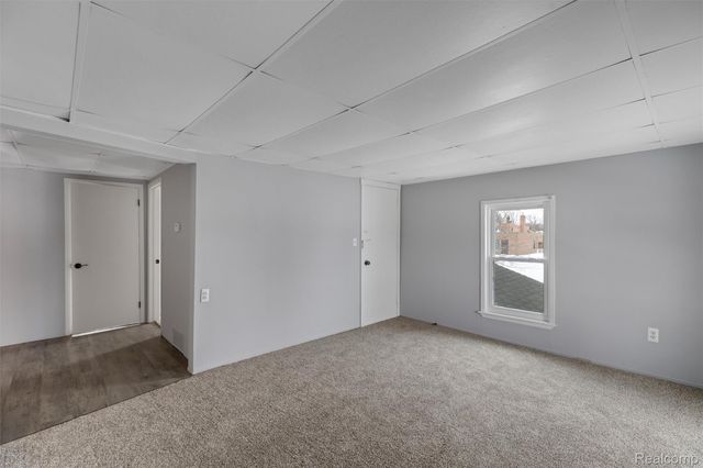 209 W Aldrich Street W, Capac Village, MI 48014