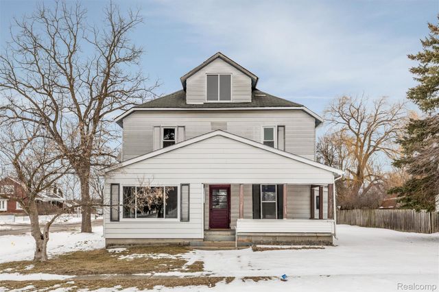 209 W Aldrich Street W, Capac Village, MI 48014