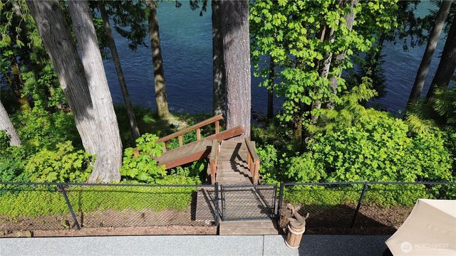 42809 Rivers Edge Court, Concrete, WA 98237