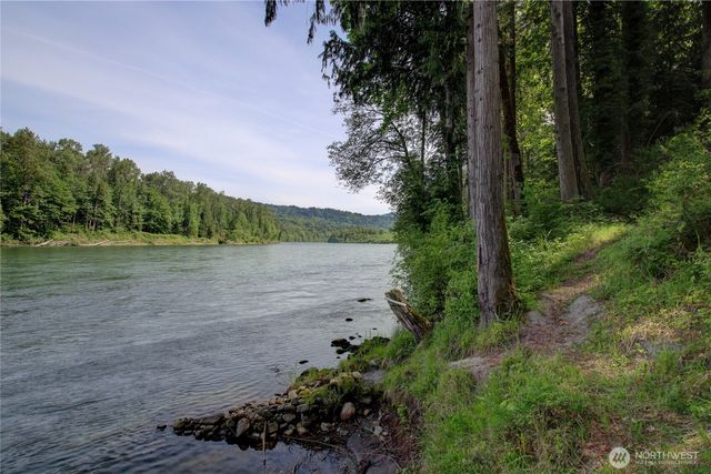 42809 Rivers Edge Court, Concrete, WA 98237