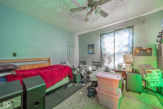 1019 S 15th Street, Terre Haute, IN 47807