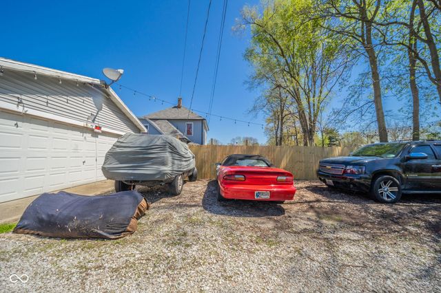 1019 S 15th Street, Terre Haute, IN 47807