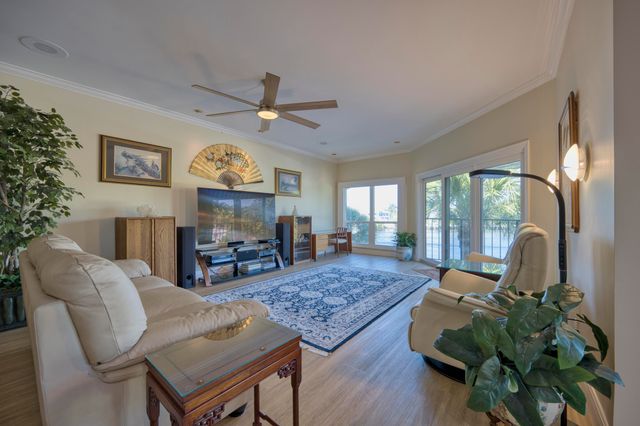 800 Andrews Avenue 14, Delray Beach, FL 33483