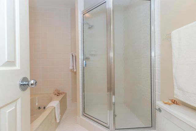 800 Andrews Avenue 14, Delray Beach, FL 33483