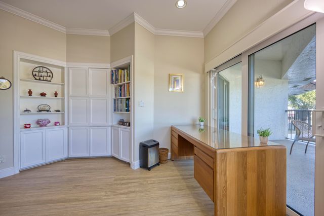 800 Andrews Avenue 14, Delray Beach, FL 33483