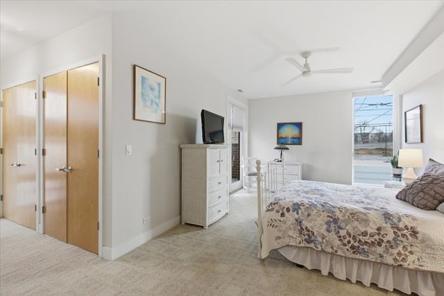 2515 Prairie Avenue 1E, Evanston, IL 60201
