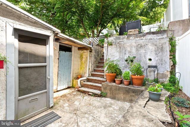 4827 OGLE ST, Philadelphia, PA 19127