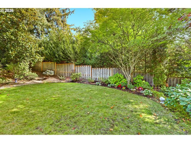 3646 Sw 50TH Ave, Portland, OR 97221