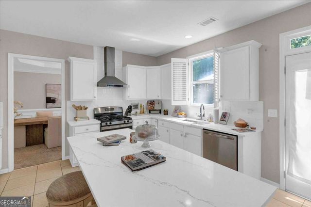 3123 Wolf Club Dr. SW, Atlanta, GA 30349