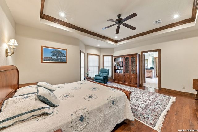 827 Highland Spgs, Canyon Lake, TX 78133