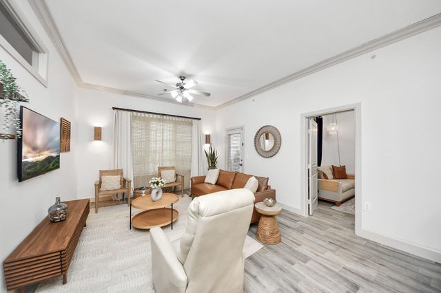 1900 Genesee Street 204, Houston, TX 77006