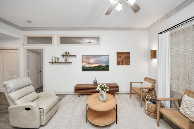 1900 Genesee Street 204, Houston, TX 77006