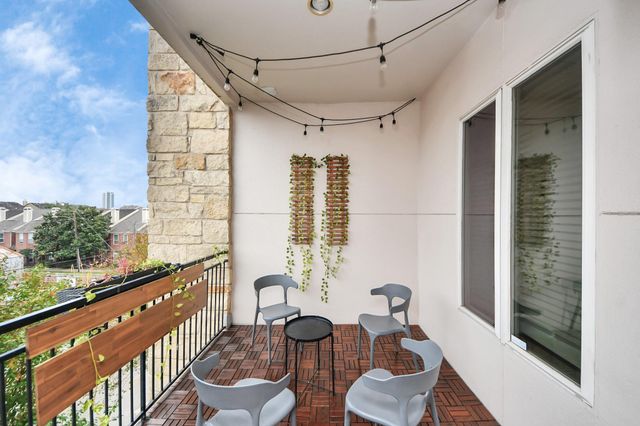 1900 Genesee Street 204, Houston, TX 77006