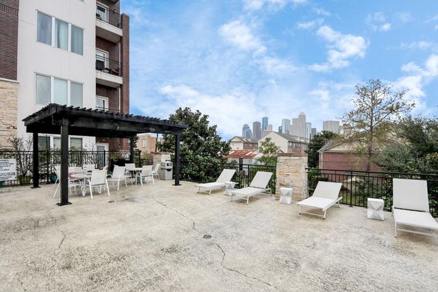1900 Genesee Street 204, Houston, TX 77006
