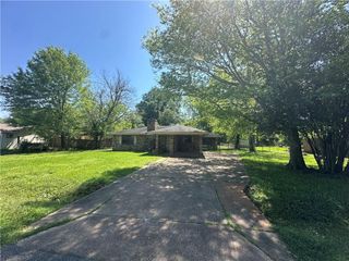 5215 LANNY Street, Alexandria, LA 71303