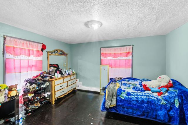 76 sylvian Street, Central Falls, RI 02863