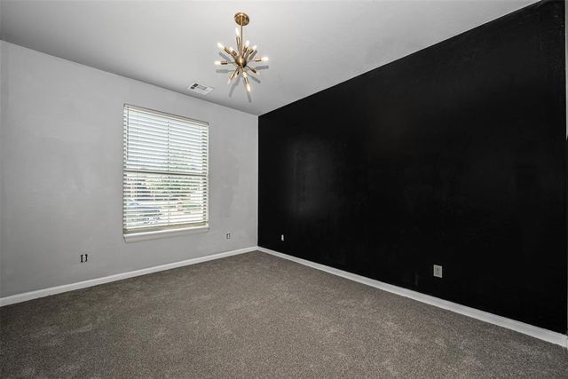 13317 NW 7th Court, Yukon, OK 73099