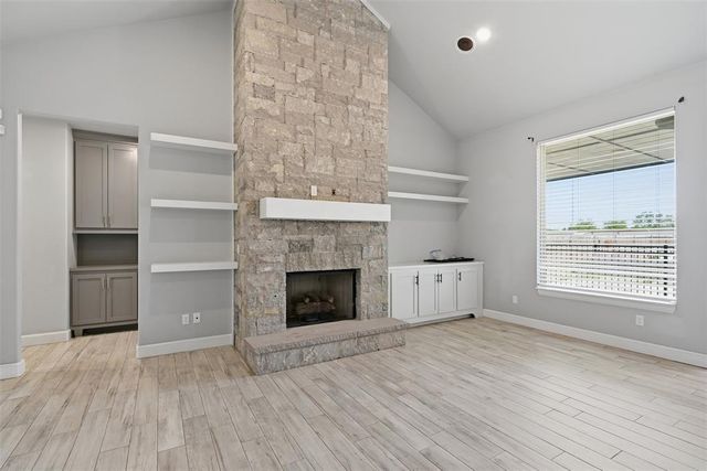 13317 NW 7th Court, Yukon, OK 73099