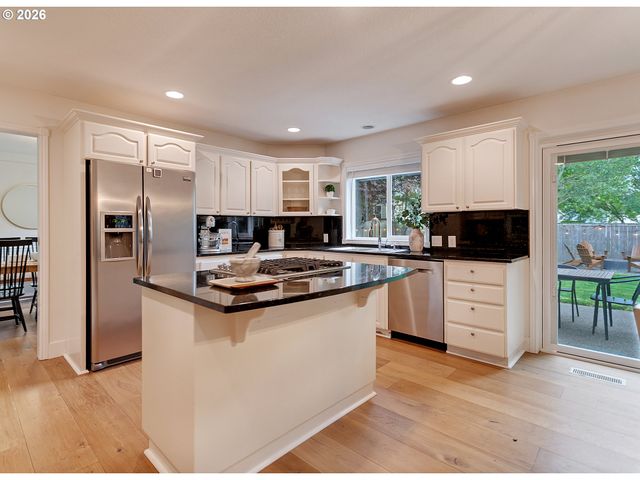 4015 Nw DAHLIA Loop, Camas, WA 98607