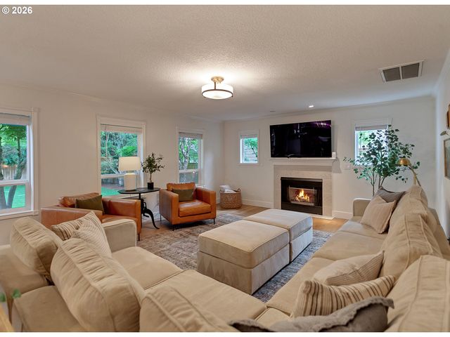 4015 Nw DAHLIA Loop, Camas, WA 98607