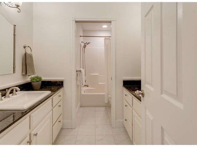 4015 Nw DAHLIA Loop, Camas, WA 98607