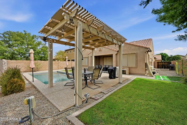 4030 S Big Horn Place Place, Chandler, AZ 85249