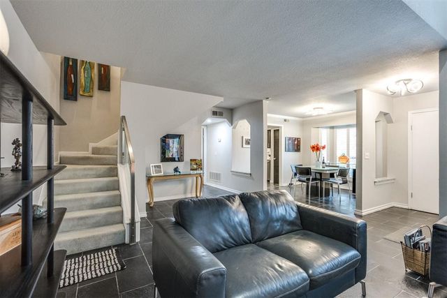 6500 N Grand Boulevard 195, Oklahoma City, OK 73116