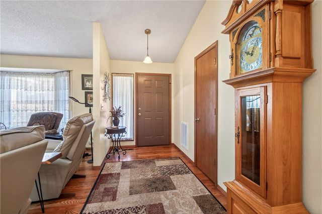 20 Eyemouth Drive, Bella Vista, AR 72715