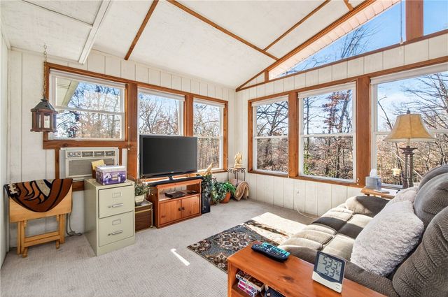 20 Eyemouth Drive, Bella Vista, AR 72715