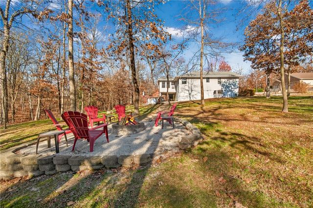 20 Eyemouth Drive, Bella Vista, AR 72715