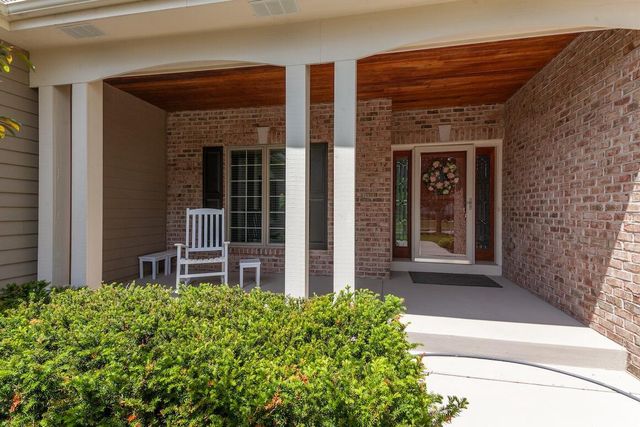 1240 Four Winds WAY, Hartland, WI 53029