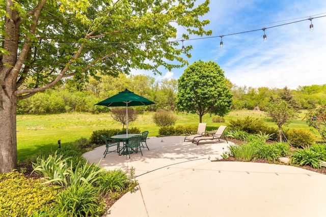 1240 Four Winds WAY, Hartland, WI 53029