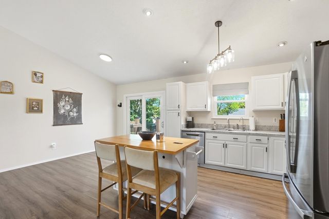 5460 Hoover Road, Grove City, OH 43123