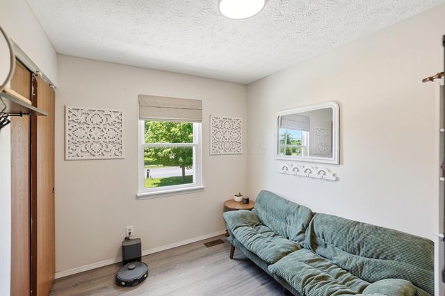 5460 Hoover Road, Grove City, OH 43123