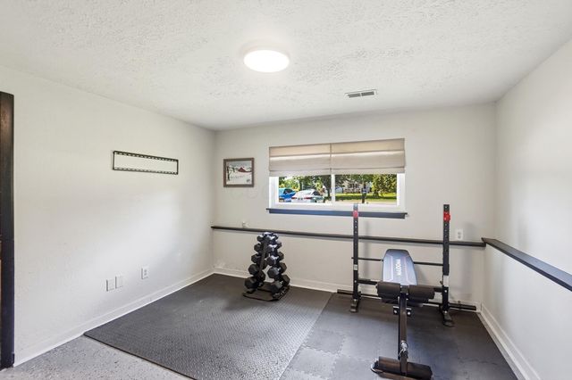 5460 Hoover Road, Grove City, OH 43123