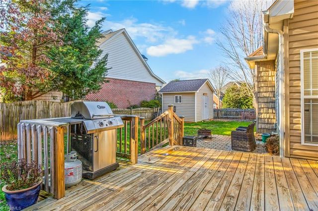 5111 Spiral Wood Drive, Clemmons, NC 27012