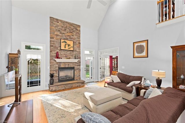 5111 Spiral Wood Drive, Clemmons, NC 27012