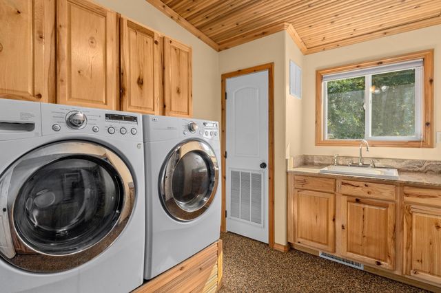 1381 Little Twin Lakes Rd, Colville, WA 99114