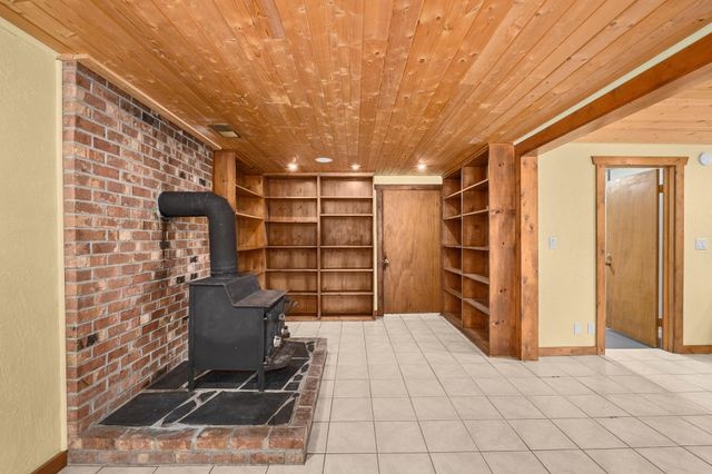 1381 Little Twin Lakes Rd, Colville, WA 99114