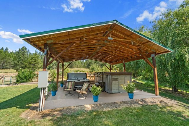 1381 Little Twin Lakes Rd, Colville, WA 99114