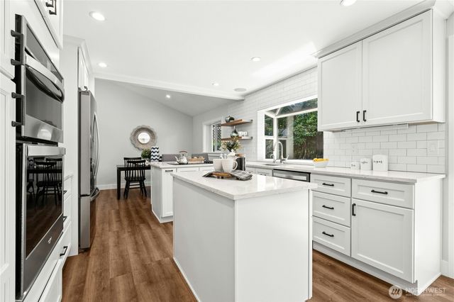 4643 152nd Place SE, Bellevue, WA 98006