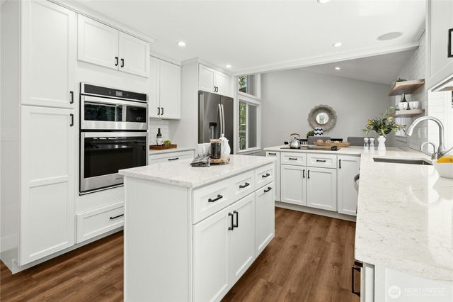 4643 152nd Place SE, Bellevue, WA 98006