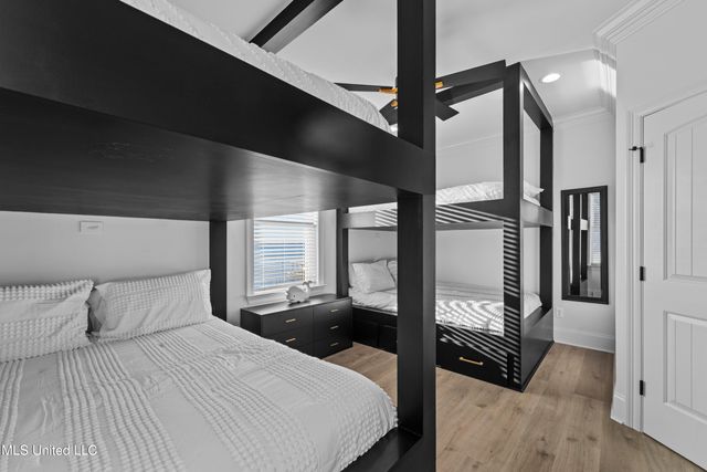 527 Sandy Hook Drive, Pass Christian, MS 39571