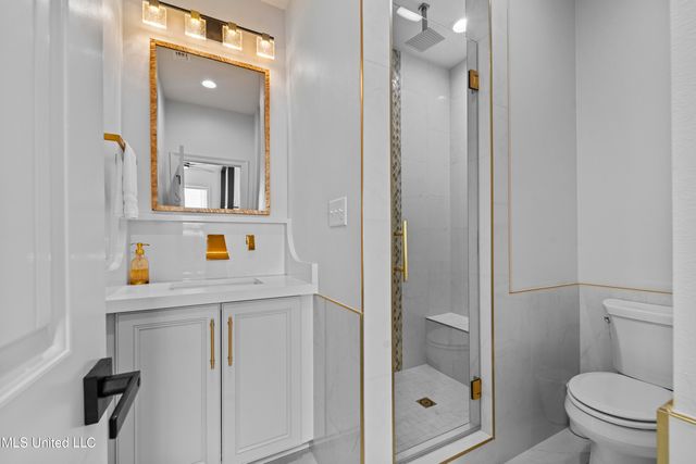 527 Sandy Hook Drive, Pass Christian, MS 39571