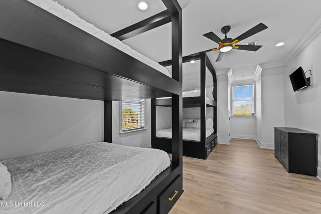 527 Sandy Hook Drive, Pass Christian, MS 39571